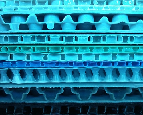 蜂窝板生产线设备选购时需要注意哪些因素？